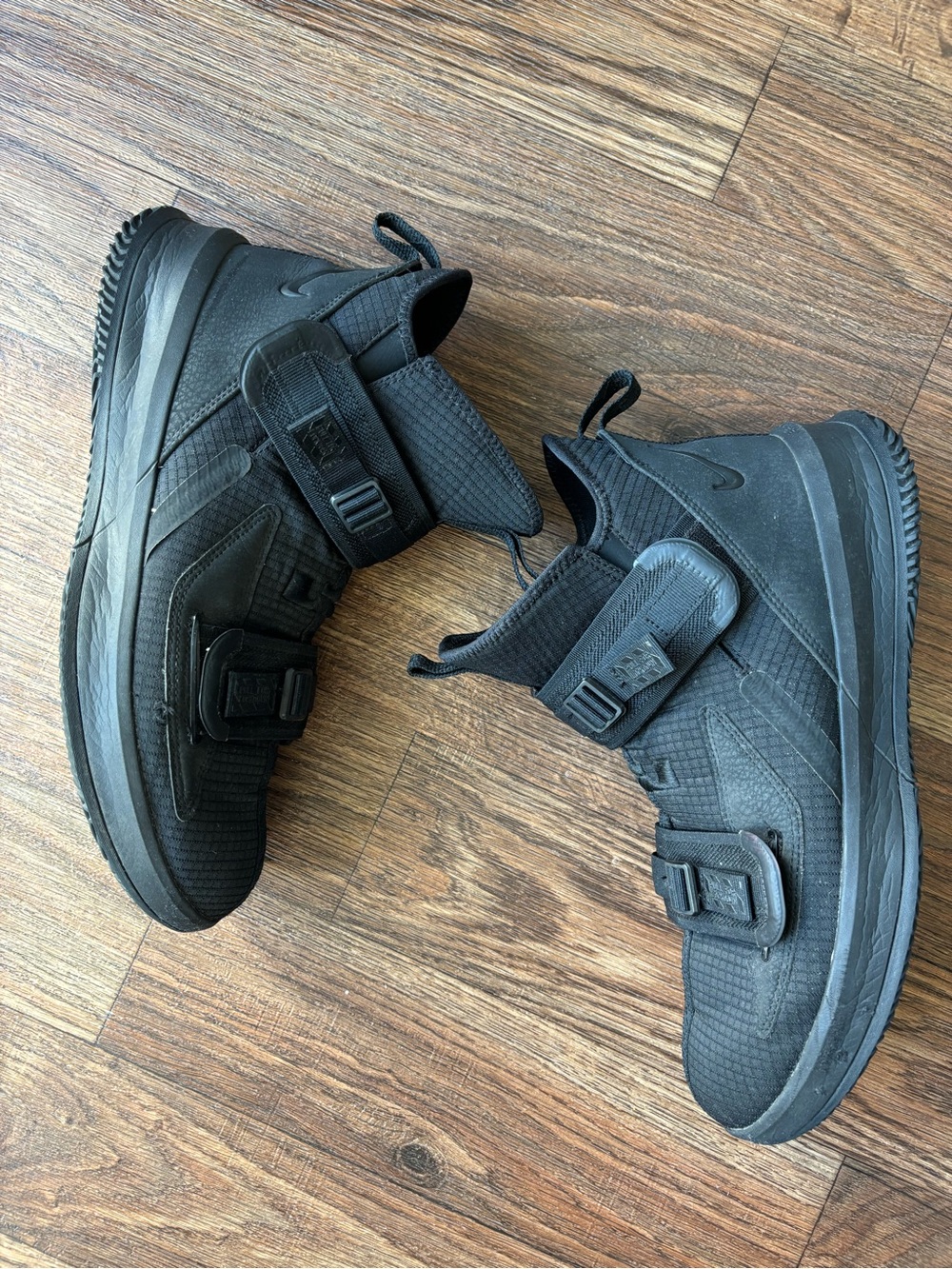 Nike LeBron Soldier 13 SFG Triple Black Basketball Shoes Men's Size 12 - Picture 14 of 16